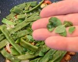 Foto del passaggio 7 della ricetta Fagioli corallo, o pisello mangiatutto conosciuti col nome di taccole #iocucinosostenibile