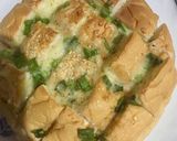 A picture of step 2 of Garlic pull out bun.