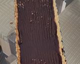 A picture of step 4 of Chocolate Praline Tart.