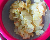 Foto del paso 6 de la receta: Tortilla de patatas con pulpo, cebolla y pimiento verde