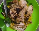 Foto langkah ke 3 dari resep Nasu Likku: Ayam Masak Lengkuas Khas Bugis.