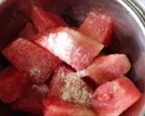 A picture of step 3 of Watermelon 🍉 gauva mix juice.
