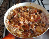 Foto del paso 3 de la receta: Salteado de pencas con pisto y pavo