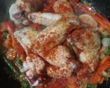 Foto del paso 5 de la receta Guiso de alitas de pollo y verduras