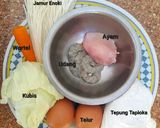 Foto langkah ke 1 dari resep Fuyunghai Ayam-Udang & Jamur Enoki.