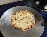 A picture of step 3 of Aloo roti.