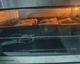 A picture of step 4 of Banana puff pastry.
