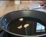 Foto del paso 1 de la receta Contramuslos de pollo al ajillo