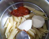 A picture of step 1 of Indo Italian Sandwich.