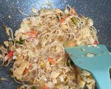 Foto langkah ke 4 dari resep Orak-arik kecambah/toge.