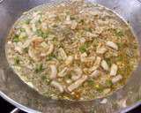 Foto del paso 2 de la receta: Fideua de gamba roja y calamar 🦑