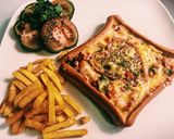Foto del paso 9 de la receta: Salchitosta🍟🌭