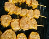 A picture of step 5 of Grilled tandoori jumbo prawns.