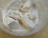 A picture of step 2 of Crispy tofu.