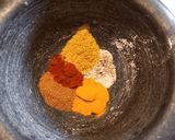 Φωτογραφία βήματος 1 της συνταγής Spicy μαριναρισμένο κοτόπουλο φούρνου