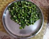A picture of step 1 of Gondhoraj lemon and bhindi.