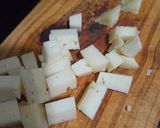 Foto del paso 1 de la receta: Aperitivo de fuet, queso y olivas bañados en vermut y AOVE