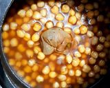 A picture of step 2 of Amritsari Chole.