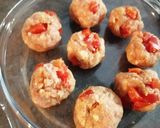 Tagliatelle z sosem szpinakowym i pulpecikami krok przepisu 1 zdjęcie