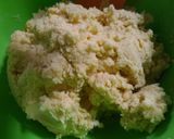 Foto langkah ke 2 dari resep Kue Semprit Mawar.