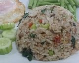 รูปขั้นตอนการทำที่ 8 ของ ข้าวผัดน้ำพริกปลาทู