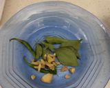 A picture of step 1 of Coconut chutney.