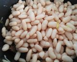Foto del paso 7 de la receta: Alubias blancas con setas y algas