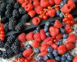 Une image de l'étape 1 de Cake 🫐🍒🍇fruits rouge 🍋passion🥭.