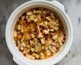 A picture of step 4 of Fruit chaat.