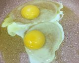 صورة لخطوة 1 من وصفة بيض بخبز النخاله بطريقه مبتكره👍صحي