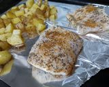 A picture of step 2 of Lemon pepper garlic fish.