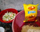 A picture of step 2 of Maggi masala roll.