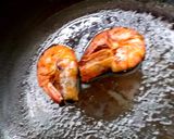 รูปขั้นตอนการทำที่ 5 ของ ข้าวผัดน้ำพริกลงเรือกุ้งหวาน