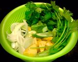 Hình bước làm 2 của món Sườn Non Xào
