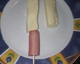 Foto del paso 1 de la receta: Banderillas de queso y salchichas.. corn dogs