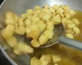 A picture of step 2 of Kurkure Popcorn Chat.