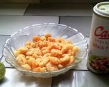 A picture of step 2 of Mango prawn cocktail.