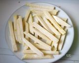 Foto langkah ke 6 dari resep Kentang Goreng garing gurih (tanpa ribet+lama+rebus+ freezer)^^.