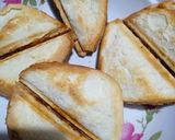 Foto del paso 4 de la receta: Sándwiches calientes con salsa de maní y atún
