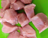 Foto del paso 1 de la receta: Brochetas de solomillo de cerdo