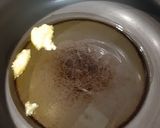 A picture of step 1 of Matar Murg Tahiri.