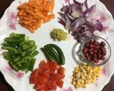 A picture of step 2 of Rawa Upma.