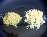 A picture of step 3 of Schezwan sauce.