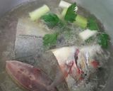 Foto langkah ke 4 dari resep Sop Ikan Cakal dan Brokoli mpasi 10bulan+.