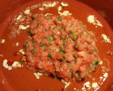 Foto del paso 2 de la receta: Cazuela de boqueroncillos, en salsa de tomate, ajo y perejil