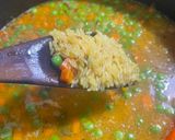 Foto del paso 2 de la receta: Arroz con salchichas Viena arequipeña!