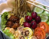 Foto langkah ke 3 dari resep Mie Terbang Ulang Tahun Cookpad.