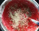 Foto del paso 5 de la receta: Budín marmolado de frutillas y remolacha