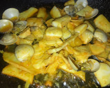 Foto del paso 6 de la receta: Filete de pescado en bechamel de azafrán