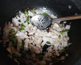 A picture of step 1 of Tomato Rice.